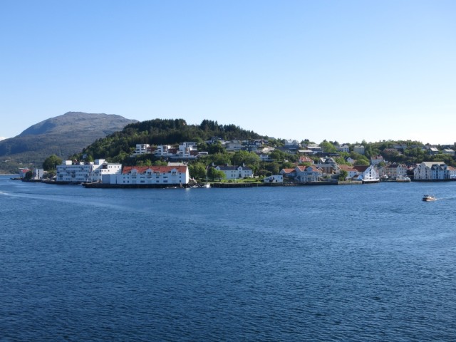 Hurtigruten_2015-06-27_17-12